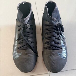 Youth kids Nike Mercurial Superfly 10 Club FG/MG Soccer Cleats 2.5 Y Black